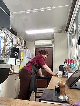 Snapshot of cinnabon_ chatting on March 7, 2025, 2:56 pm cinnabon online show from March 7, 2025, 2:56 pm