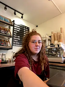 Snapshot of cinnabon_ chatting on September 25, 2025, 1:59 pm cinnabon online show from September 25, 2025, 1:59 pm