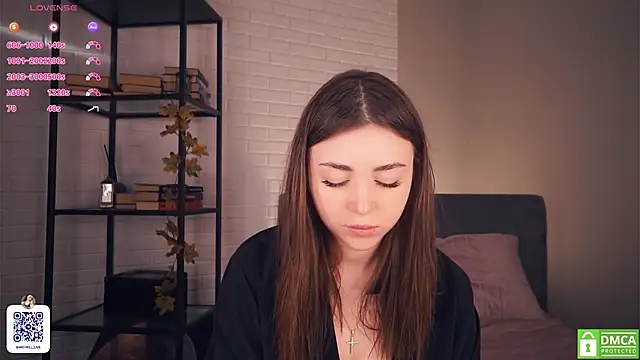 LindaFarmer online show from February 3, 2025, 10:25 am