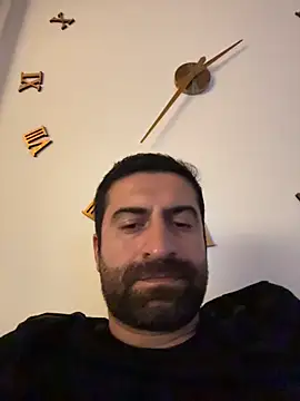 Snapshot of 235BABIKO235 chatting on November 3, 2025, 12:35 am 235BABIKO235 online show from November 3, 2025, 12:35 am