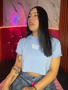 emily 22x online show from November 19, 2025, 5:46 pm