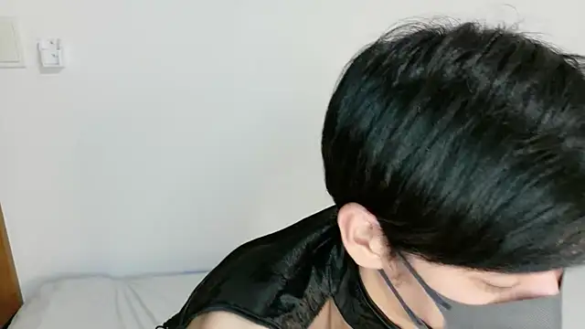 itsme LEON online show from October 28, 2025, 1:03 pm