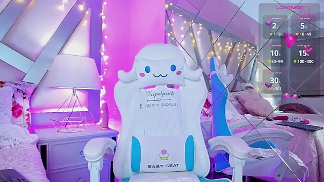 Amber villalobos  online show from January 10, 2025, 10:06 am