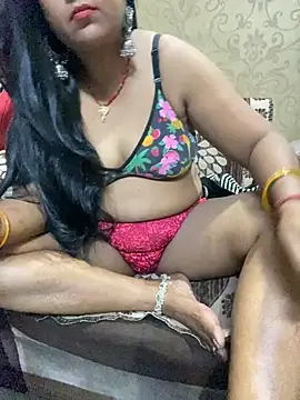 Tameesh sexy mistress online show from November 2, 2025, 5:37 pm