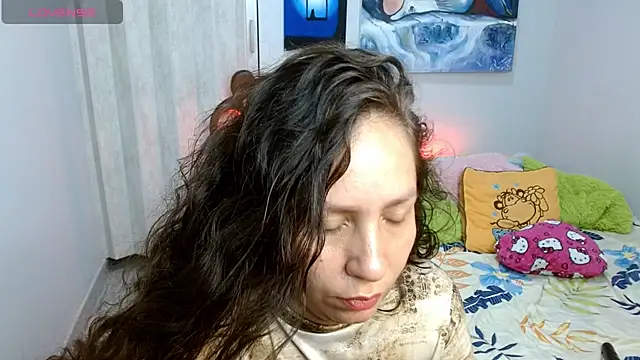 naihroby online show from October 9, 2025, 7:39 am