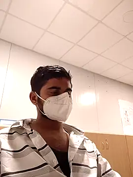 Ishan003 online show from December 18, 2024, 3:44 pm