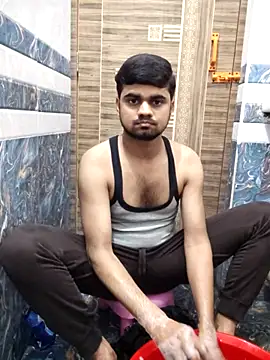 Ishan003 online show from April 19, 2026, 2:27 pm