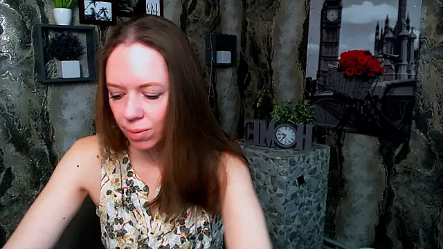 GloriaSi  online show from February 21, 2026, 6:36 am