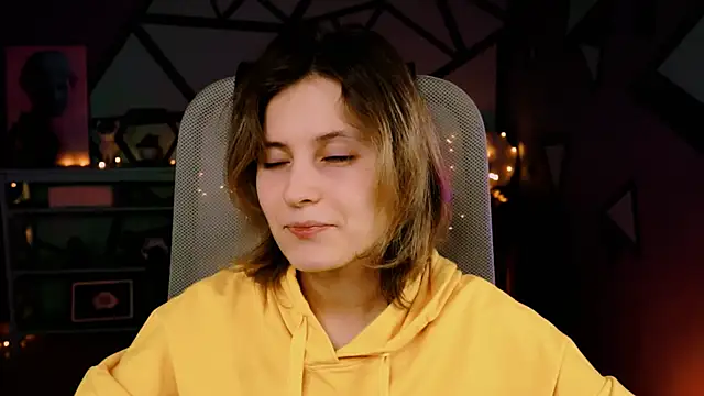 LolaAsmus online show from February 28, 2025, 1:14 pm