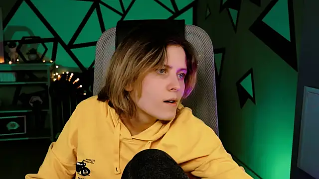 LolaAsmus online show from February 28, 2025, 4:20 pm