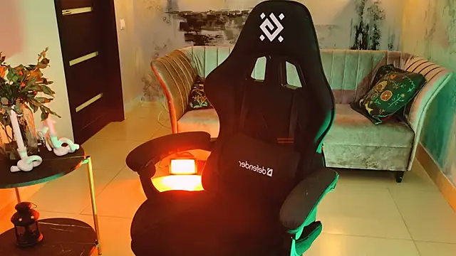 LolaAsmus online show from March 12, 2025, 11:20 am