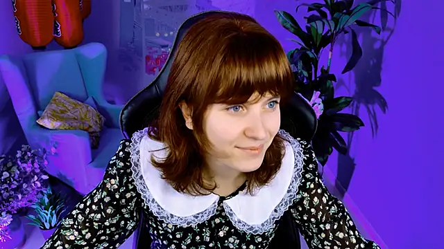 LolaAsmus online show from September 23, 2025, 5:10 am