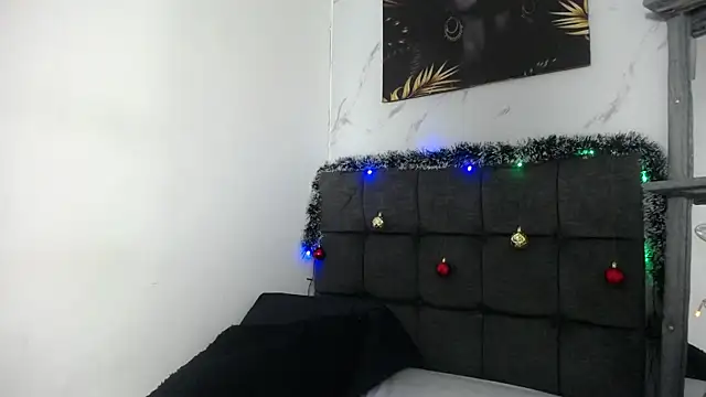 mikoto urab online show from December 17, 2024, 7:15 pm