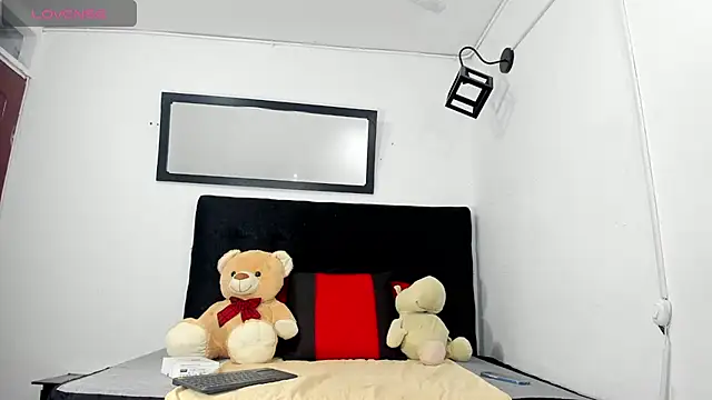 brittany williams  online show from January 26, 2025, 12:11 pm