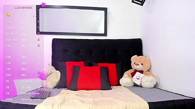 brittany williams  online show from February 4, 2025, 6:27 pm