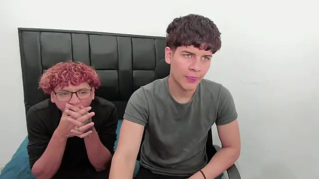 Javierdisousa online show from March 9, 2026, 8:46 pm