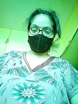 heenage online show from April 11, 2026, 5:45 am