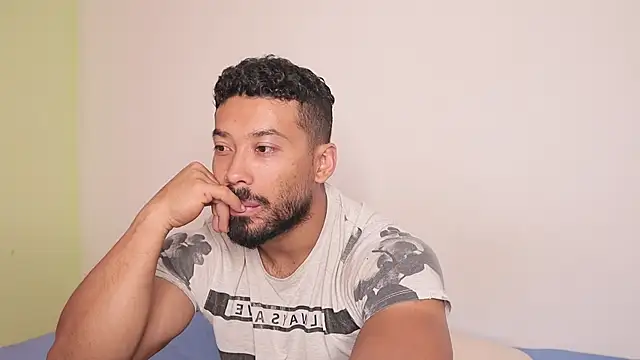 freddsexxx online show from September 10, 2025, 2:06 pm