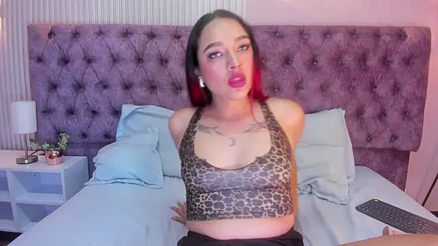 EMILYY FOXY online show from February 11, 2025, 7:38 pm