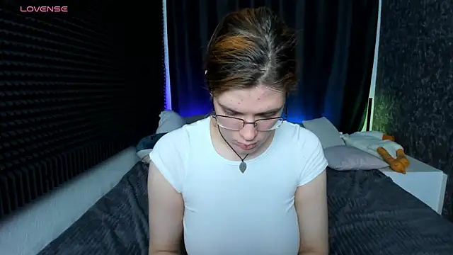 KIKI Krash online show from January 24, 2025, 1:14 pm