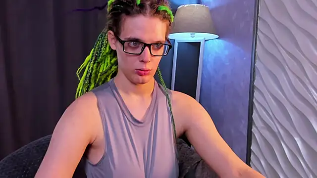 KIKI Krash online show from September 20, 2025, 10:05 am