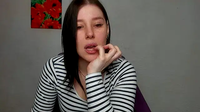 Snapshot of Sannyflover chatting on December 22, 2025, 6:43 am Sannyflover online show from December 22, 2025, 6:43 am