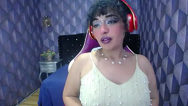 Sofiacowperx online show from January 22, 2025, 7:03 pm