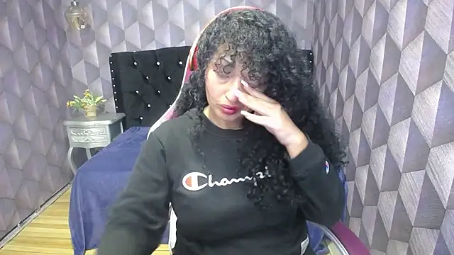 Sofiacowperx online show from January 25, 2025, 3:52 pm