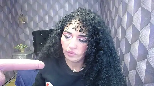 Sofiacowperx online show from January 27, 2025, 11:11 am