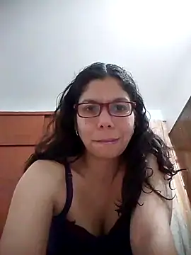 Carliina Soussa online show from March 12, 2025, 9:45 pm