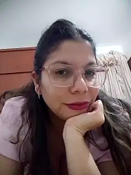 Carliina Soussa online show from April 21, 2026, 11:29 pm