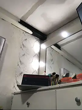 Abigail Cowen online show from April 4, 2026, 2:47 pm