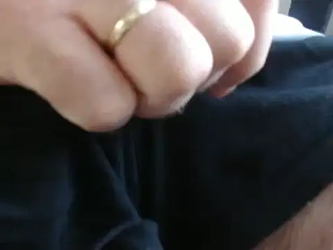 Snapshot of steelwings1976 chatting on October 21, 2025, 7:09 am steelwings1976 online show from October 21, 2025, 7:09 am