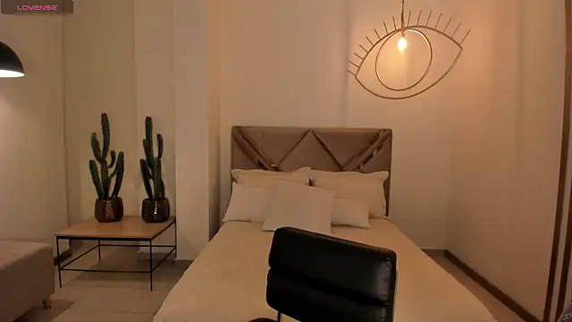 SavannahStorm online show from January 26, 2025, 1:04 pm