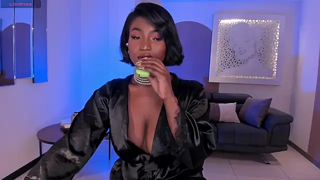 SavannahStorm online show from February 7, 2025, 6:34 pm