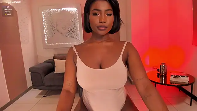 SavannahStorm online show from February 15, 2025, 10:10 pm