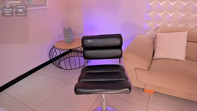 SavannahStorm online show from February 24, 2025, 10:25 pm