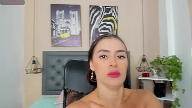 Snapshot of alicee_cooper chatting on November 15, 2025, 2:35 pm alicee cooper online show from November 15, 2025, 2:35 pm