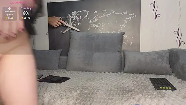 Secret-Smile online show from March 18, 2025, 9:43 pm