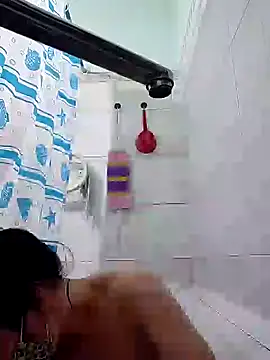 MikaKors online show from January 2, 2025, 5:29 pm