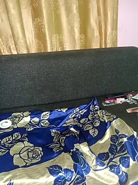 Cute Kritika online show from February 20, 2025, 12:36 pm