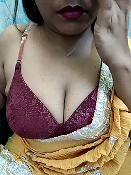 Cute Kritika online show from September 18, 2025, 5:09 am