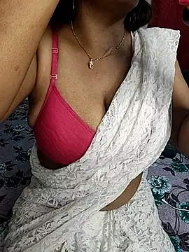 Cute Kritika online show from April 5, 2026, 4:20 am