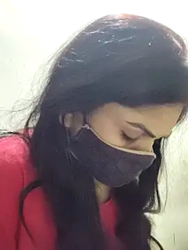 illay love online show from March 12, 2025, 4:13 pm