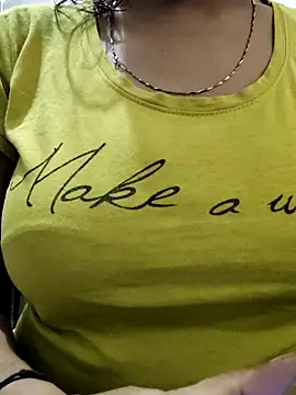 illay love online show from March 14, 2025, 5:59 am