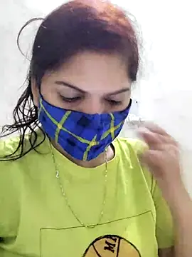 illay love online show from March 21, 2025, 11:33 am