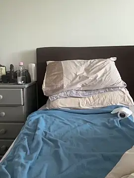 maturemale2024 online show from September 12, 2025, 6:35 am