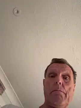 maturemale2024 online show from November 29, 2025, 7:44 am