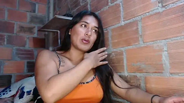  karolxxx  online show from February 12, 2025, 2:32 pm