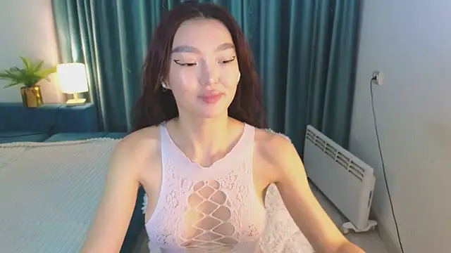 AudreyMell online show from November 3, 2025, 3:02 pm